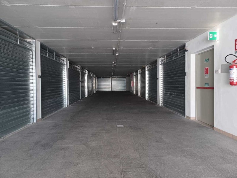 Immobile commerciale in Vendita a Monopoli, zona PERIFERIA, 48'000€, 45 m²