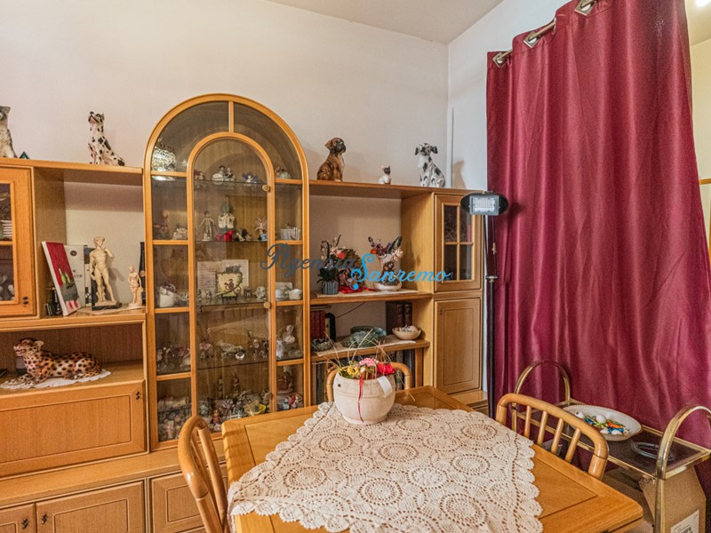 Trilocale in Vendita a Sanremo, 260'000€, 80 m²