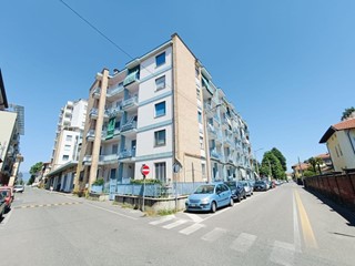 Appartamento in Vendita a Ciriè, 59'000€, 90 m²