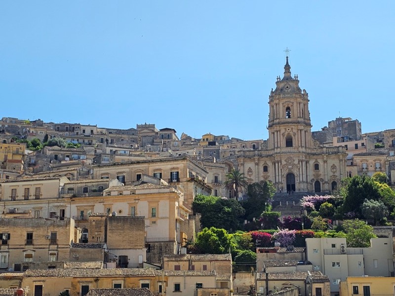 Villa in Vendita a Modica, zona MODICA BASSA, 38'000€, 60 m², arredato