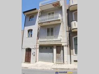 Casa Indipendente in Vendita a Pachino, 49'000€, 95 m²