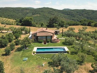 Villa in Vendita a Riparbella, 1'800'000€, 155 m²