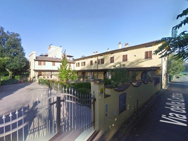 Quadrilocale in Vendita a Pontedera, 127'500€, 89 m², con Box