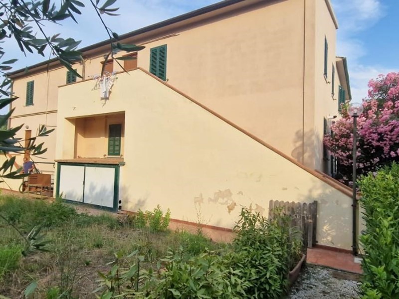 Quadrilocale in Vendita a Livorno, zona Quercianella, 235'000€, 90 m²