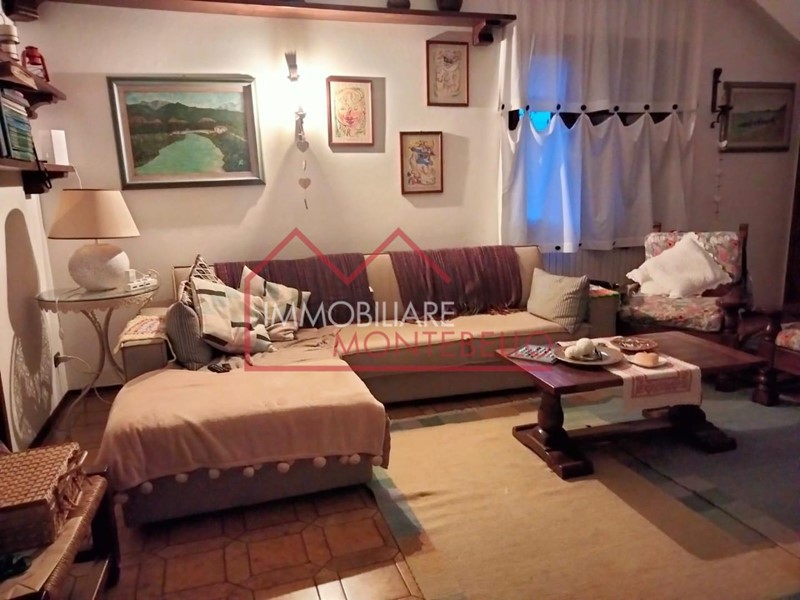 Villa in Vendita a Forte dei Marmi, zona Vittoria Apuana, 2'000'000€, 250 m², arredato