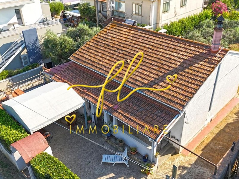 Villa in Vendita a Cecina, 328'000€, 110 m²