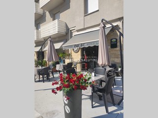 Attività commerciale in Affitto a Castelfranco di Sotto, 800€, 35 m²