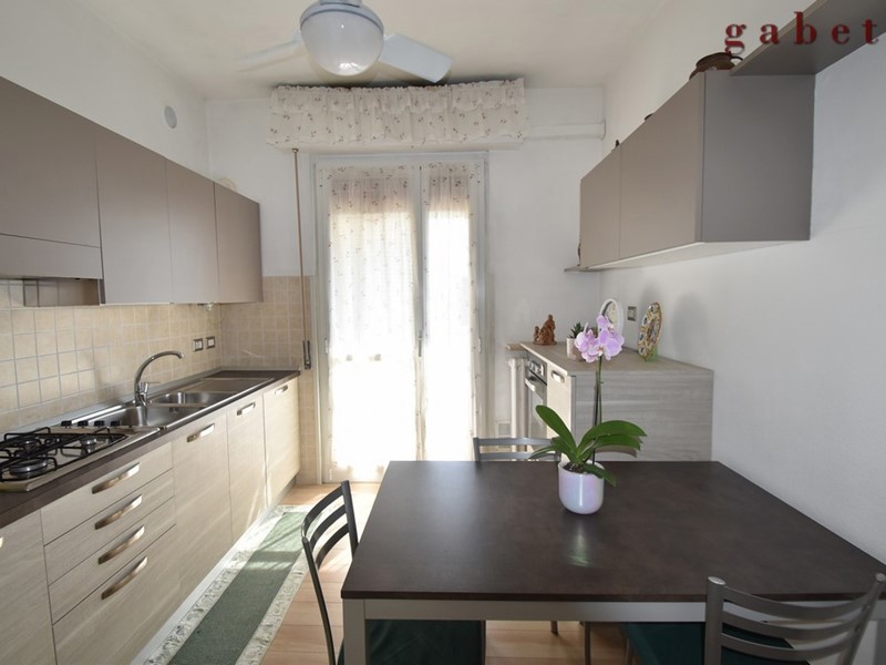 Trilocale in Vendita a Magenta, 178'000€, 95 m²