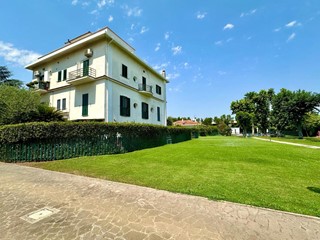 Trilocale in Affitto a Roma, 900€, 80 m², arredato