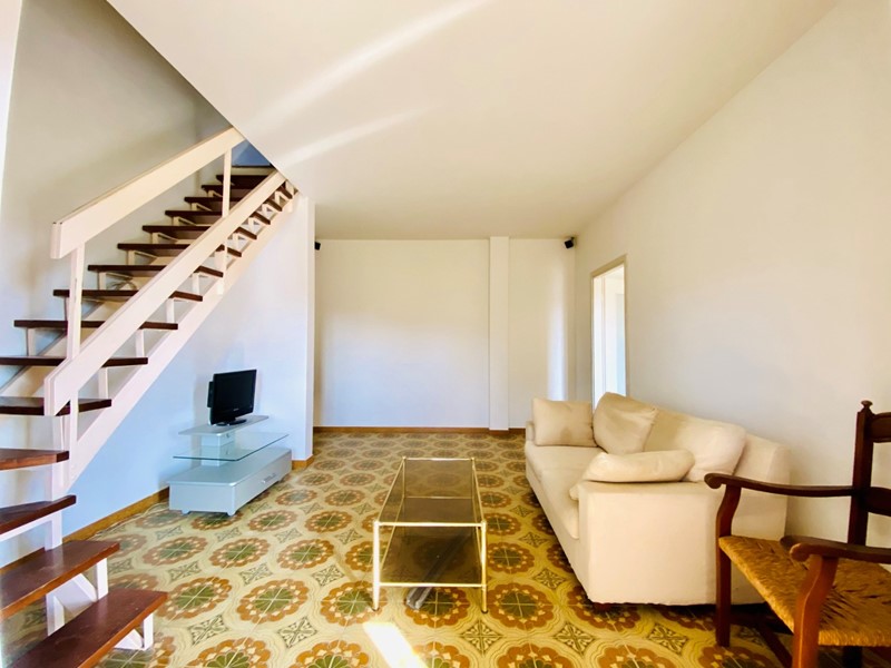 Appartamento in Vendita a Farigliano, 54'000€, 100 m², con Box