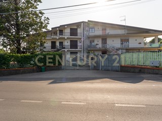 Casa Semi Indipendente in Vendita a Mascalucia, 159'000€, 138 m²