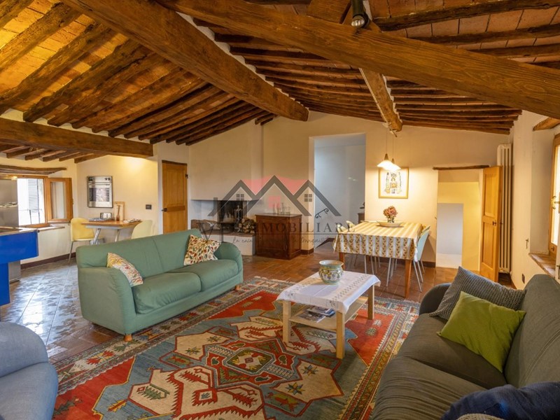 Quadrilocale in Vendita a Radicondoli, 200'000€, 100 m², arredato