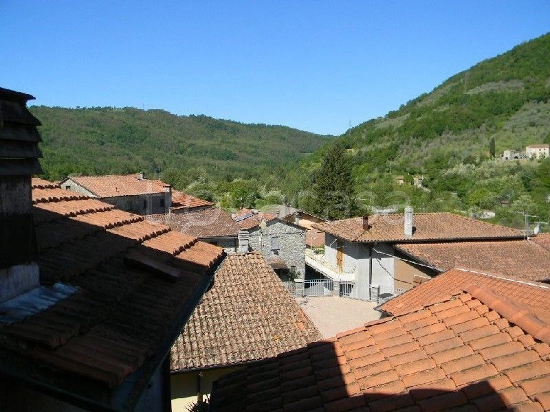 Appartamento in Vendita a Fivizzano, 35'000&euro;, 130 m²