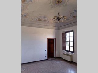 Appartamento in Vendita a Vicopisano, zona Uliveto Terme, 129'000€, 130 m²