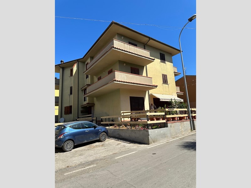 Trilocale in Vendita a Porto Azzurro, 220'000€, 76 m², arredato