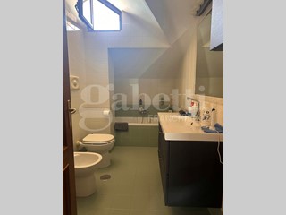 Trilocale in Vendita a Mercogliano, 160'000&euro;, 100 m²