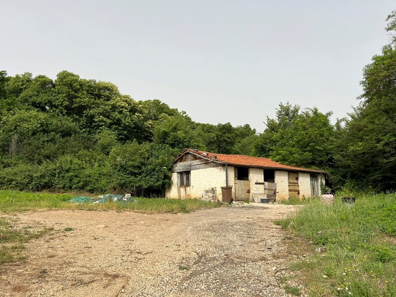Capannone in Vendita a Fiuggi, 45'000€, 570 m²