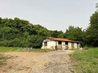 Capannone in Vendita a Fiuggi, 45'000€, 570 m²
