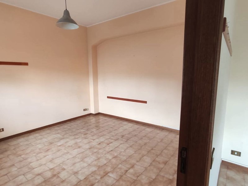 Ufficio in Affitto a Barcellona Pozzo di Gotto, 300€, 35 m²