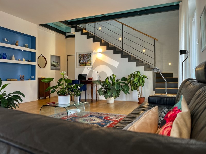 Appartamento in Vendita a Jesi, zona ZONA 4A, 298'000€, 216 m², con Box