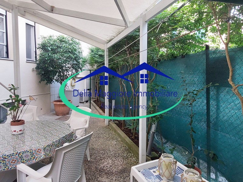 Appartamento in Vendita a Livorno, 355'000€, 160 m², arredato