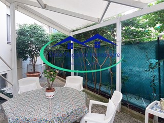 Appartamento in Vendita a Livorno, 355'000€, 160 m², arredato