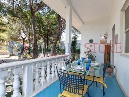 Casa Indipendente in Vendita a Manduria, 195'000€, 171 m²