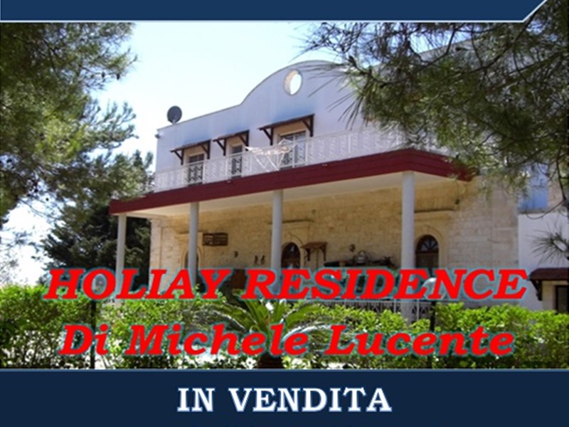 Attività commerciale in Vendita a Casamassima, 10'000€