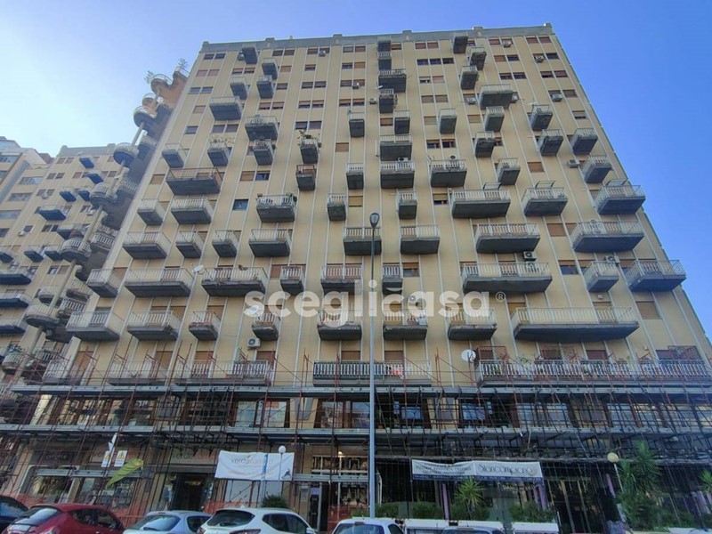 Trilocale in Vendita a Palermo, 270'000€, 100 m²