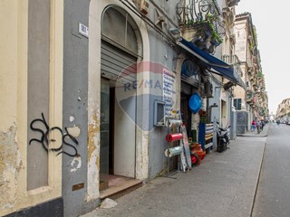 Negozio in Vendita a Catania, 37'000&euro;, 22 m²