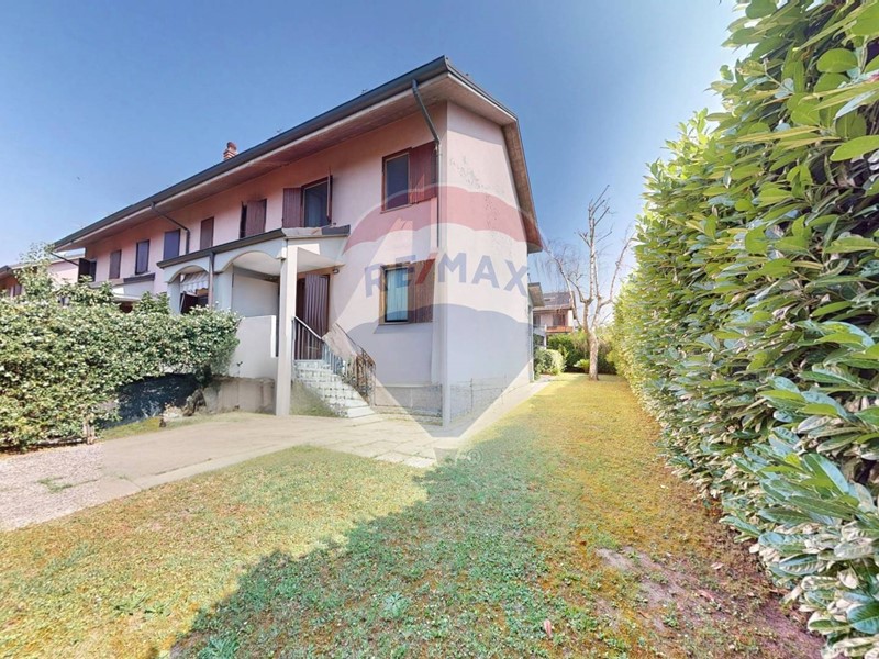 Villetta a schiera in Vendita a Segrate, 549'000€, 139 m²