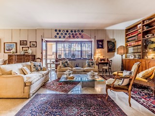 Quadrilocale in Vendita a Roma, 495'000&euro;, 155 m²
