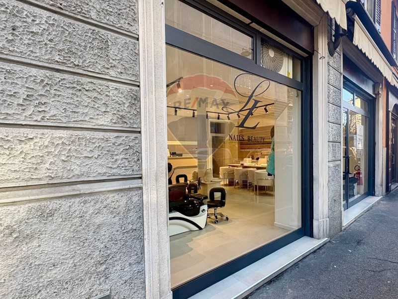 Negozio in Vendita a Bergamo, 210'000€, 70 m²