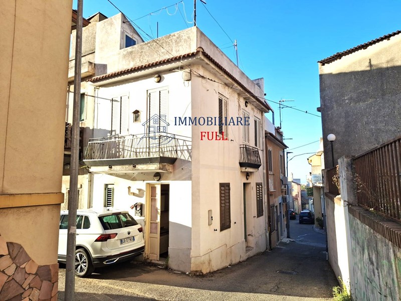 Casa Indipendente in Vendita a Messina, 43'000€, 70 m²