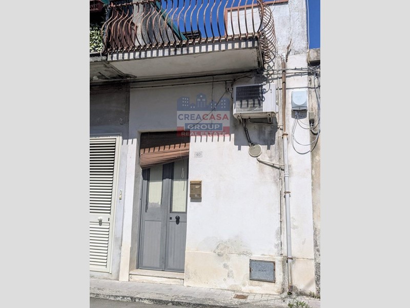 Casa Indipendente in Vendita a Calatabiano, 23'000€, 66 m²