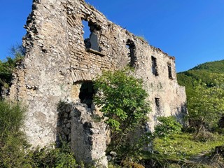 Terreno agricolo in Vendita a Mercato San Severino, 380'000&euro;, 92000 m²