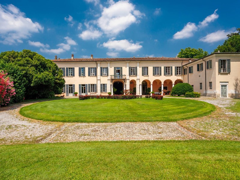 Villa in Vendita a Castegnato, 5'200'000€, 1764 m²