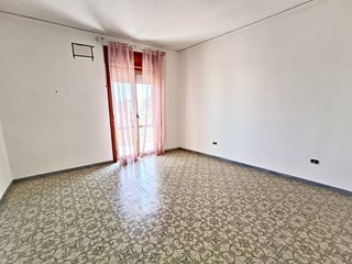 Quadrilocale in Affitto a Giugliano in Campania, 600€, 110 m²