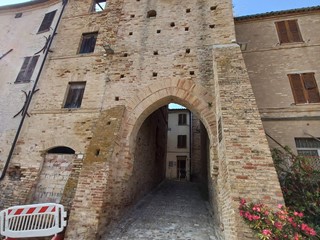 Casa Indipendente in Vendita a Monte Urano, 75'000€, 120 m²