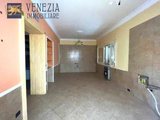 Bilocale in Vendita a Sciacca, 49'000€, 65 m²
