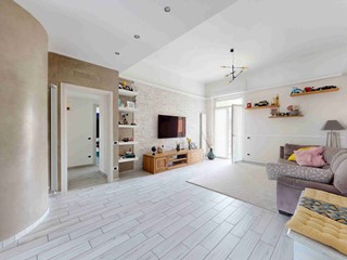 Quadrilocale in Vendita a Castiglione Olona, 199'000€, 126 m²