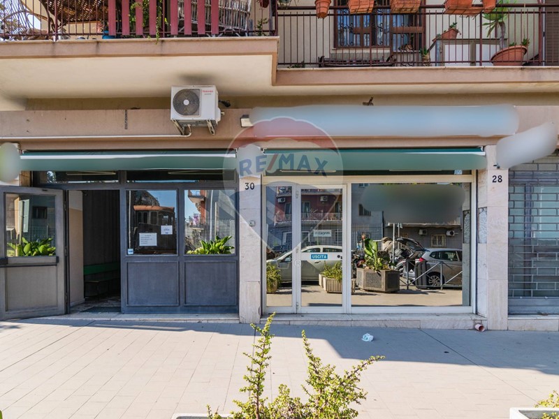 Ufficio in Vendita a Catania, 390'000&euro;, 288 m²