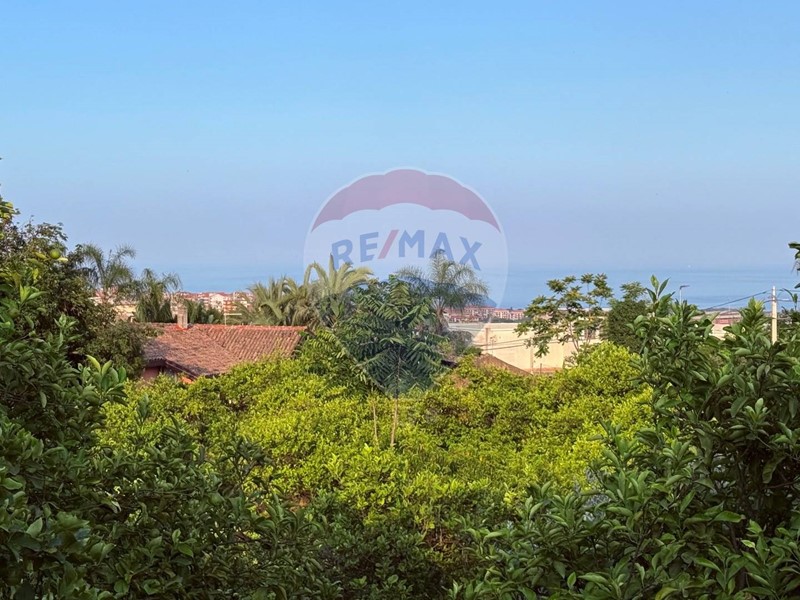 Terreno agricolo in Vendita a Aci Catena, 70'000€, 6000 m²