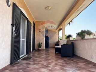 Casa Semi Indipendente in Vendita a Ardea, 220'000€, 170 m²