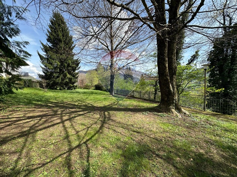 Quadrilocale in Vendita a Taleggio, 46'000€, 90 m²