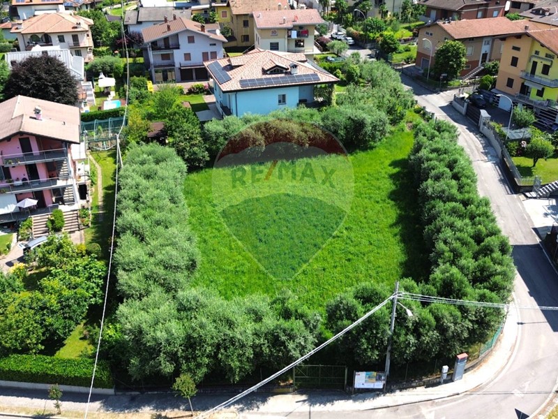 Terreno edificabile in Vendita a Gianico, 179'000€, 1300 m²