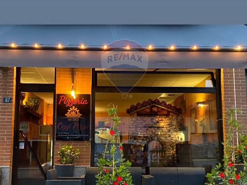 Immobile commerciale in Affitto a Airasca, 3'000€, 100 m²