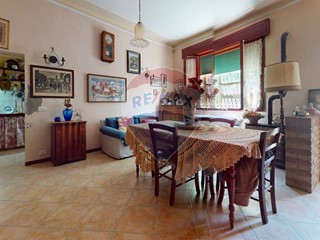 Casa Indipendente in Vendita a Copparo, 59'000€, 232 m²