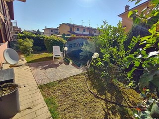 Casa Semi Indipendente in Vendita a Torre d'Arese, 160'000€, 140 m²