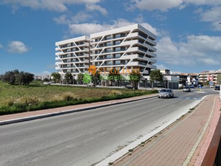 Immobile commerciale in Affitto a Termoli, 1500 m²